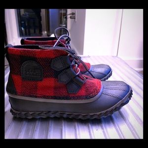 Sorel New rain boots